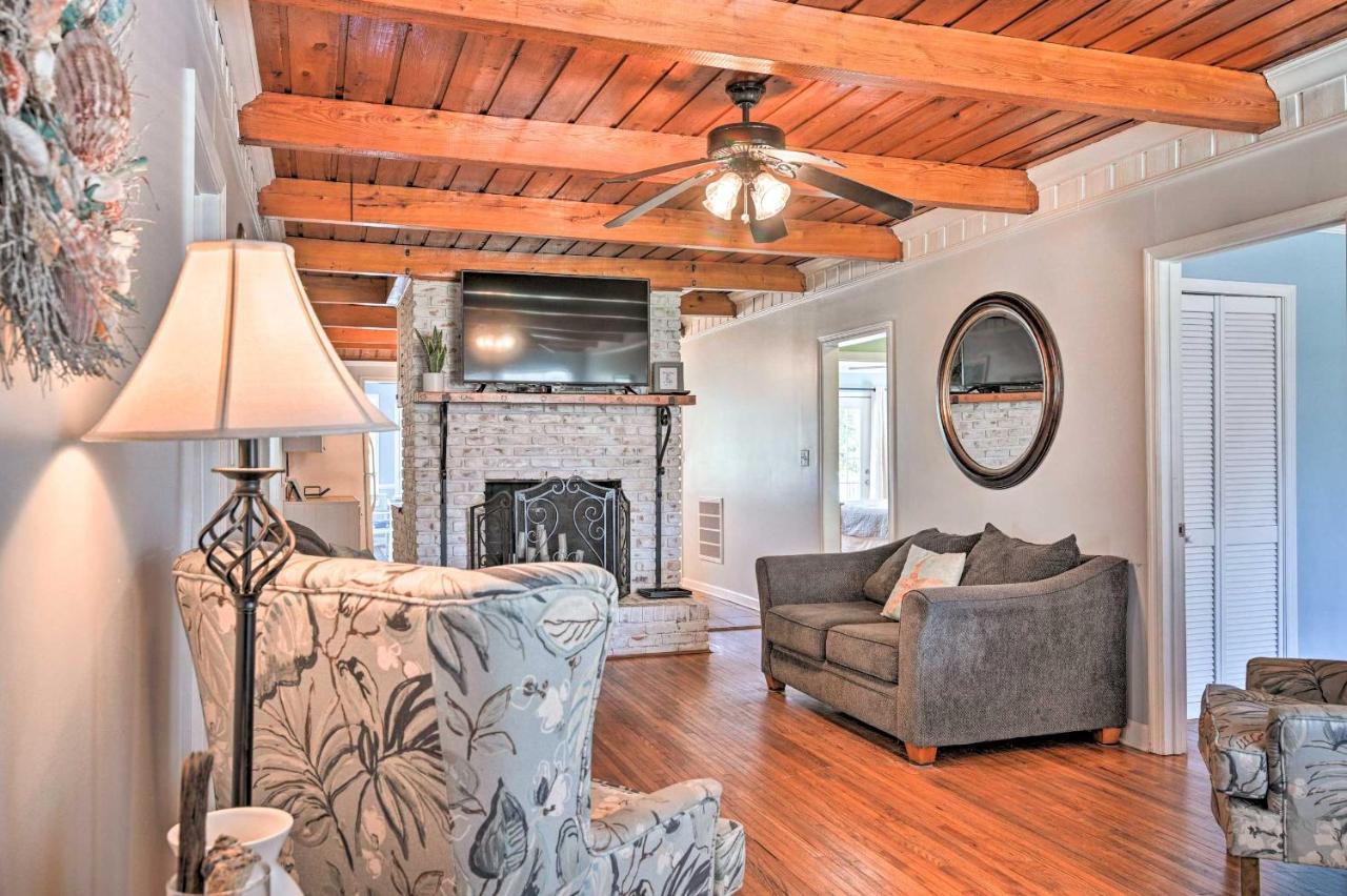 Murrells Inlet Upstairs Unit 1 Block To Beach! Apartment *