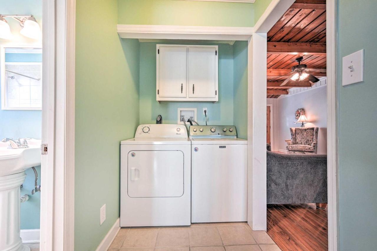 Murrells Inlet Upstairs Unit 1 Block To Beach! Myrtle Beach
