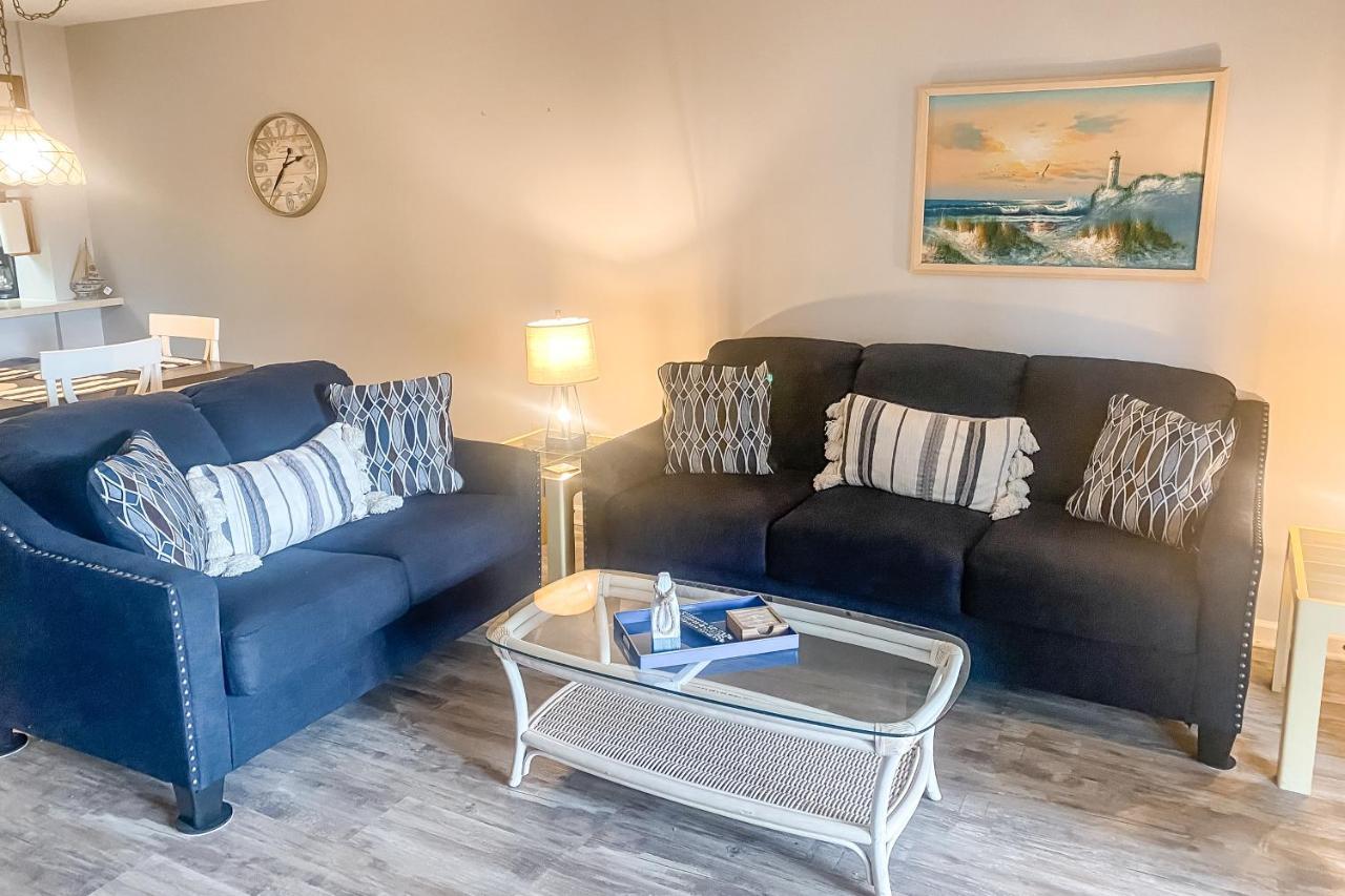 Dunes Pointe A-3 Apartment