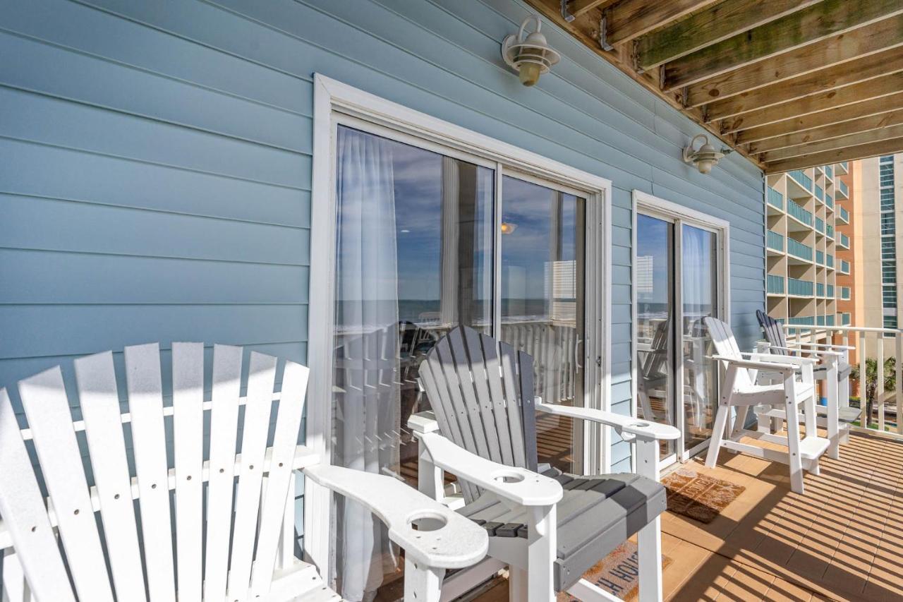 Spacious Penthouse Ocean Front 7 Bedroom - Ambassador Unit 401 *