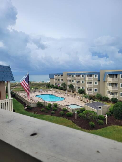 Sandpiper- 2 Bedroom, 2 Bath- 3rd Story Ocean View * Myrtle Beach