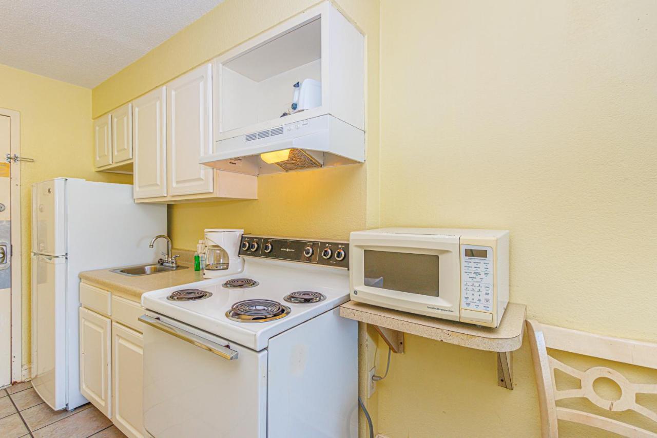 Updated Ocean View Studio- Sea Mist 51403 Holiday home