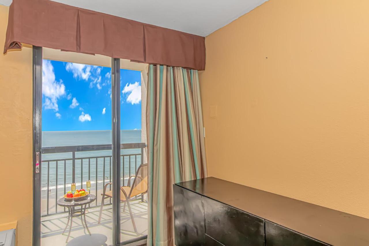 Direct Ocean Front King With Stunning Views - Sun N 1013 Holiday home Myrtle Beach