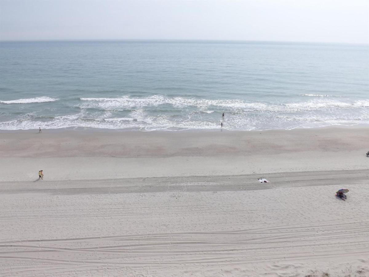 Recently Renovated Oceanfront Double Full Suite! Sea Mist 20909- Sleeps 2-4 Guests! Myrtle Beach