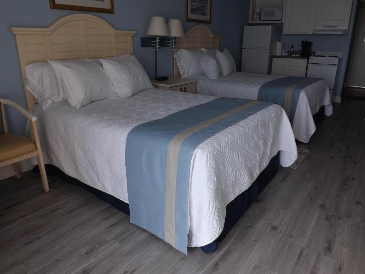 Recently Renovated Oceanfront Double Full Suite! Sea Mist 20909- Sleeps 2-4 Guests! Holiday home