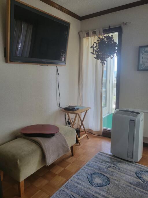 Apartment Sandpiper- 2 Bedroom, 2 Bath- 3rd Story Ocean View