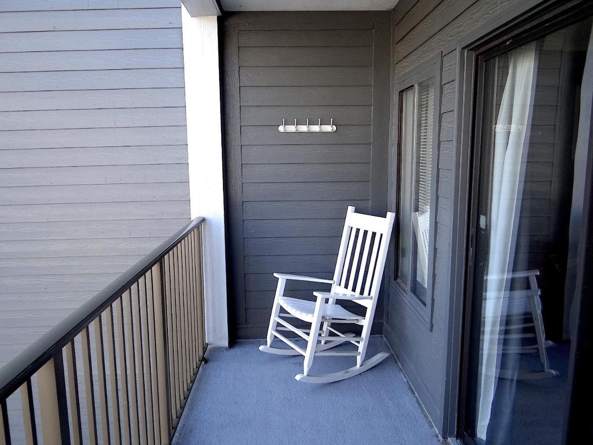 Sandpiper Cottage- A251 Myrtle Holiday home