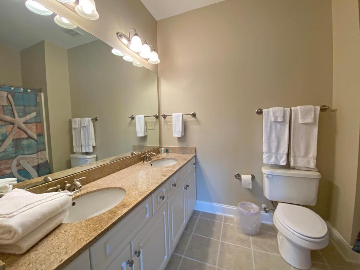 World Tour 306 Bayhill By Palmetto Vacation Apartment
