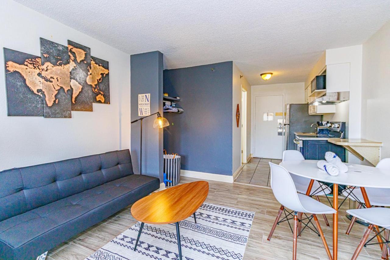Upscale And Modern Ocean View Queen Suite!- Sea Mist 50707 Holiday home