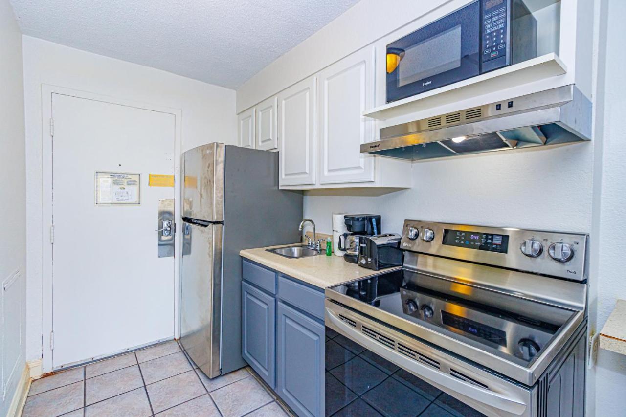 Holiday home Upscale And Modern Ocean View Queen Suite!- Sea Mist 50707 Myrtle Beach