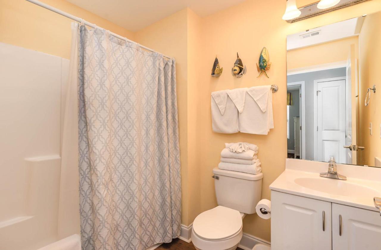 Holiday home Spacious Penthouse Ocean Front 7 Bedroom - Ambassador Unit 401 Myrtle Beach