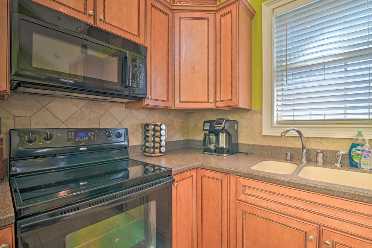 Charming Bermuda Bay Hideaway With Game Room! * Myrtle Beach