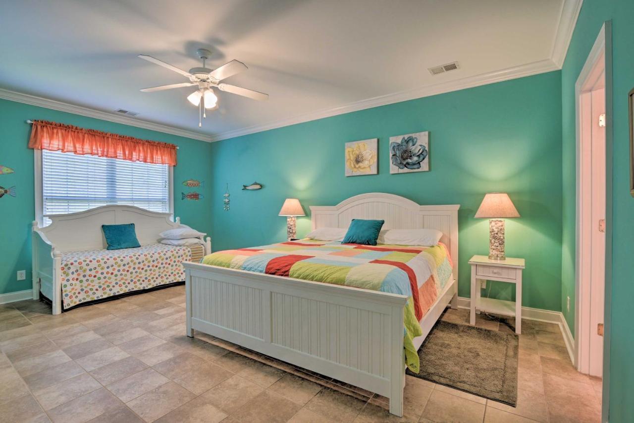 Charming Bermuda Bay Hideaway With Game Room!