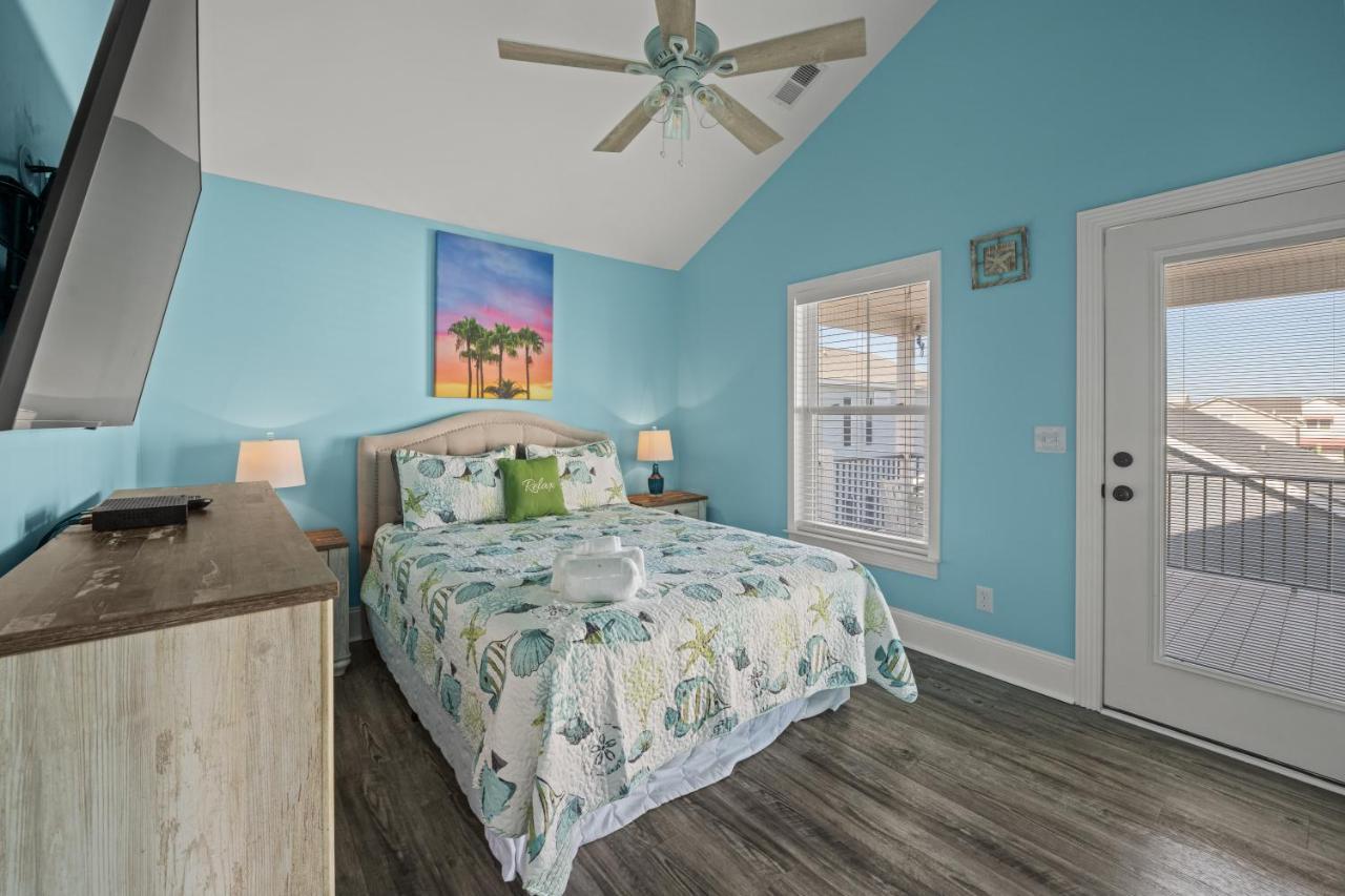 Holiday home Beautiful Beach House W/ocean View! Ocean Lakes Sc Myrtle Beach