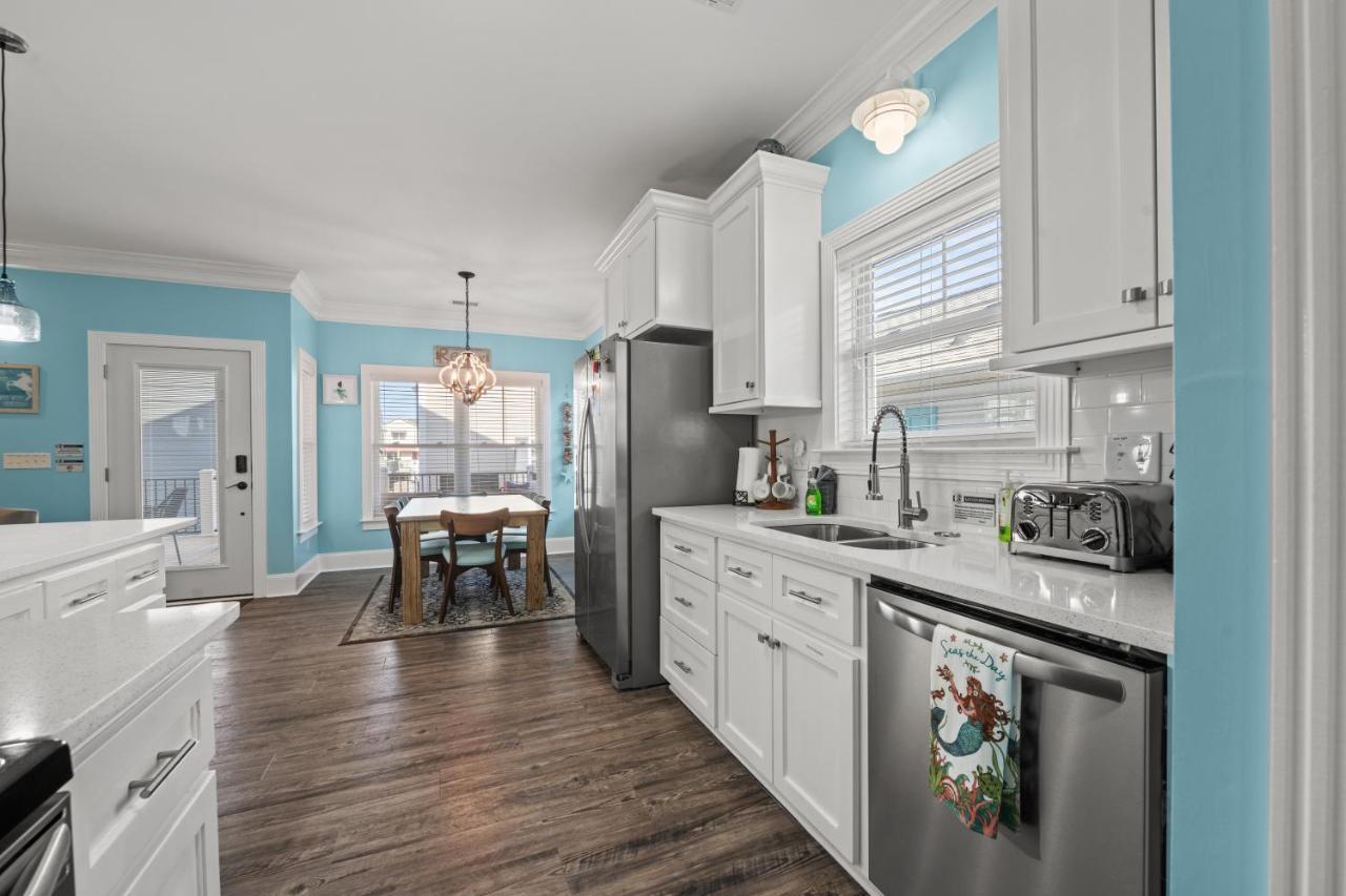 Beautiful Beach House W/ocean View! Ocean Lakes Sc Holiday home Myrtle Beach