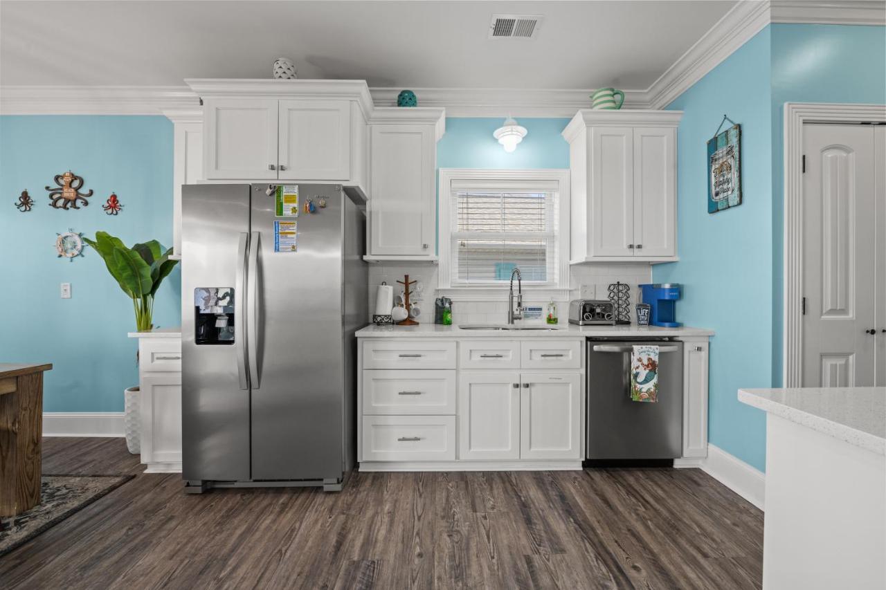 Beautiful Beach House W/ocean View! Ocean Lakes Sc Myrtle Beach