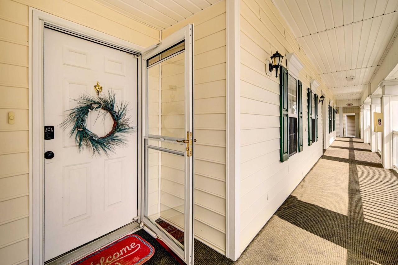Myrtle Golf With Community Pool! Apartment