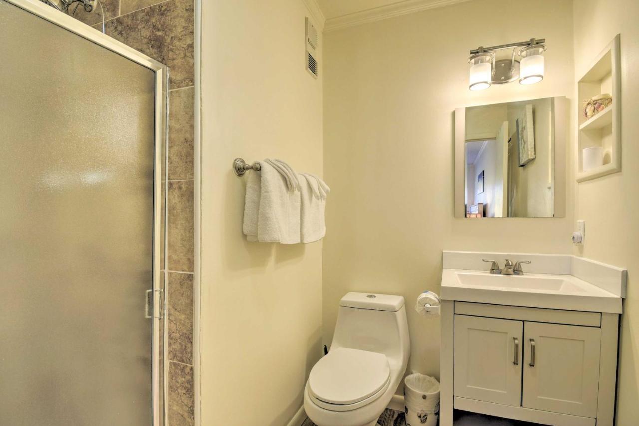 Bright North Myrtle Walk To Beach! Apartment Myrtle Beach