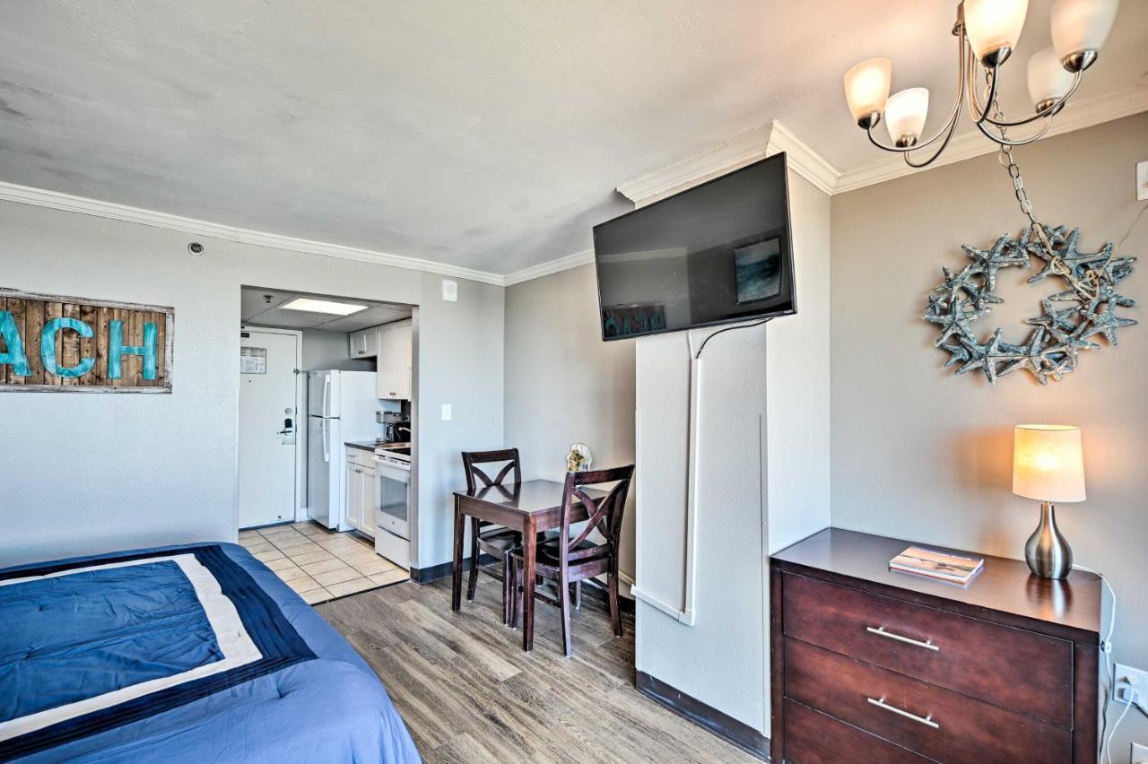 Oceanfront Myrtle With Huge Balcony! Apartment
