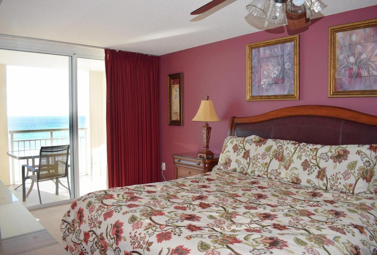 South Shore 503 Apartment