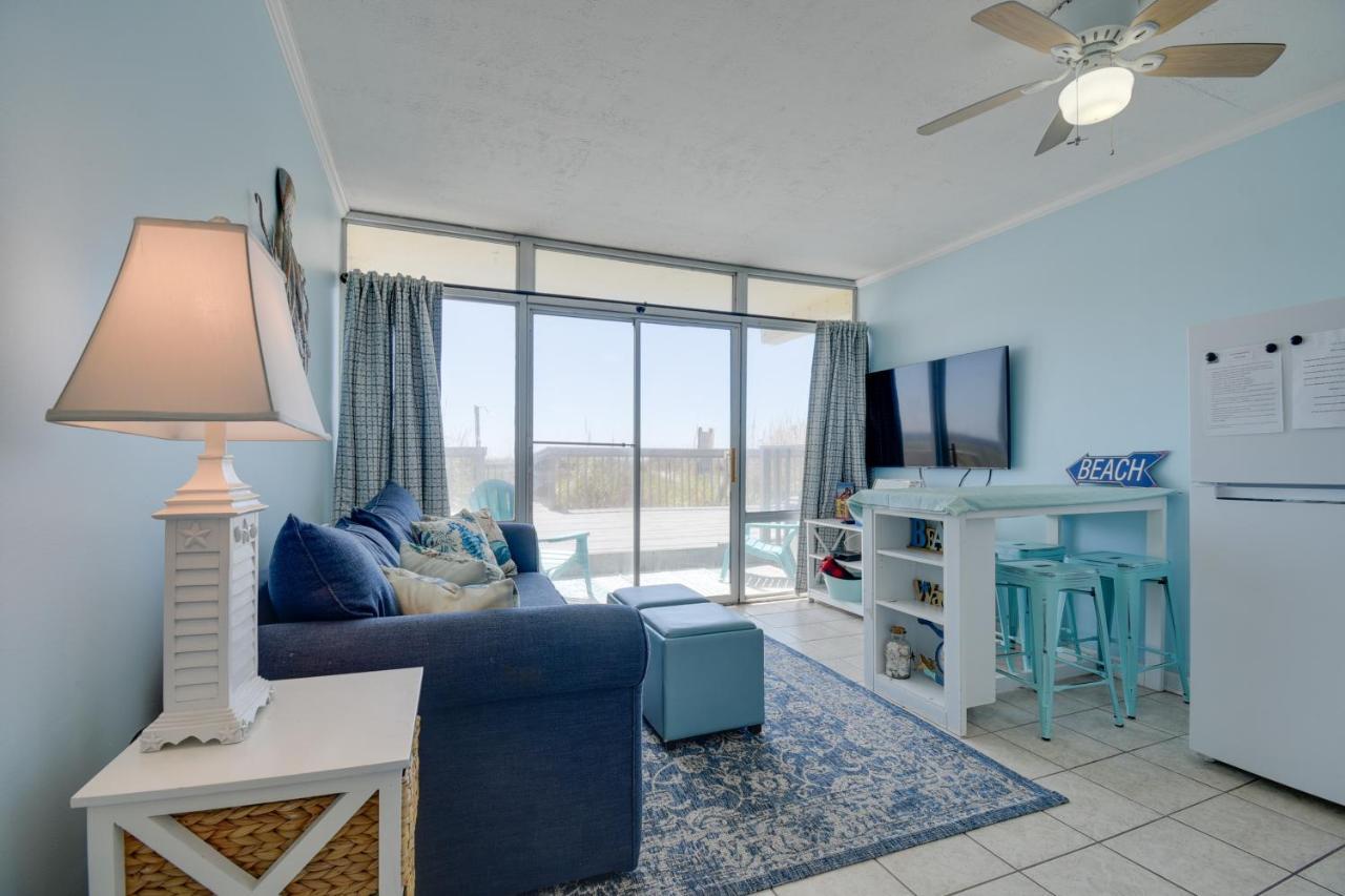 Oceanfront With Shared Deck And Access! *