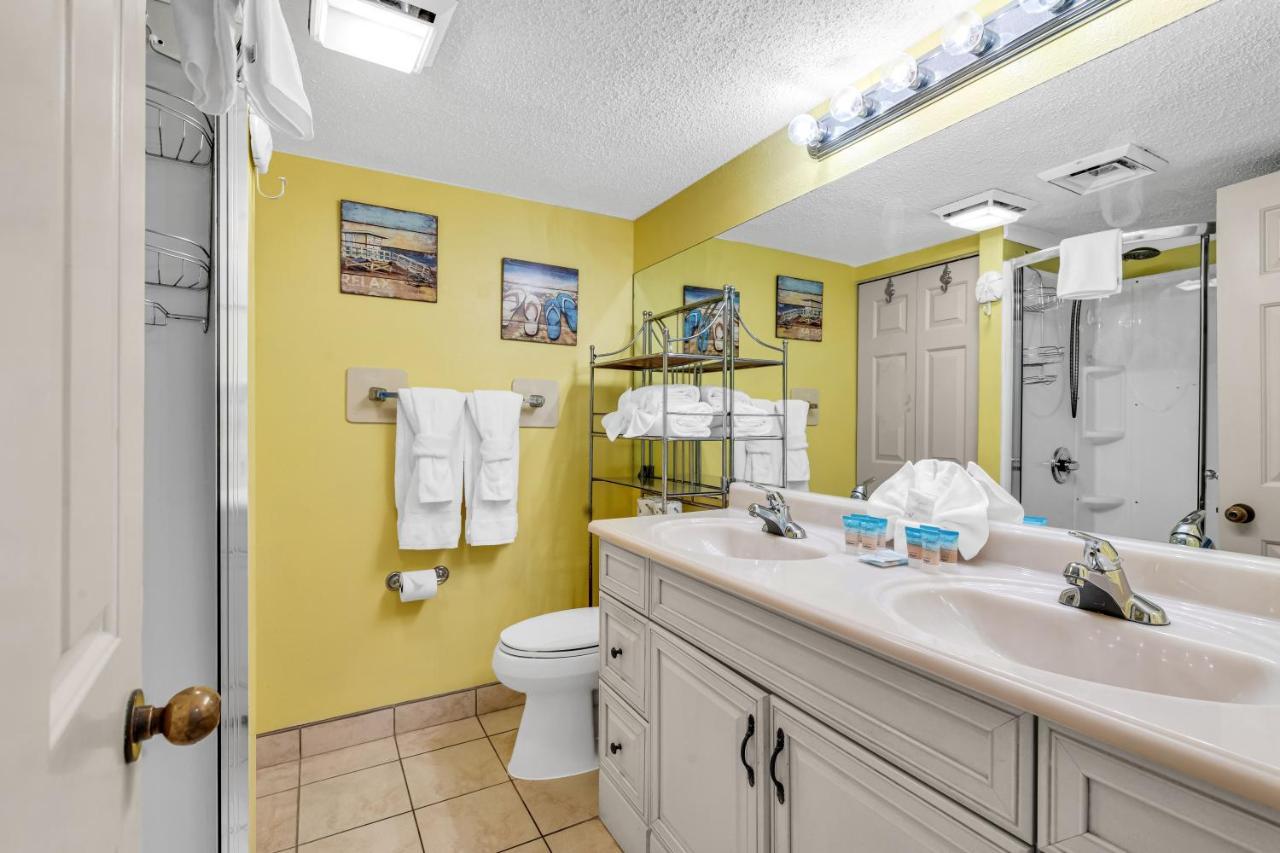 1br Oceanfront With Pool & Balcony