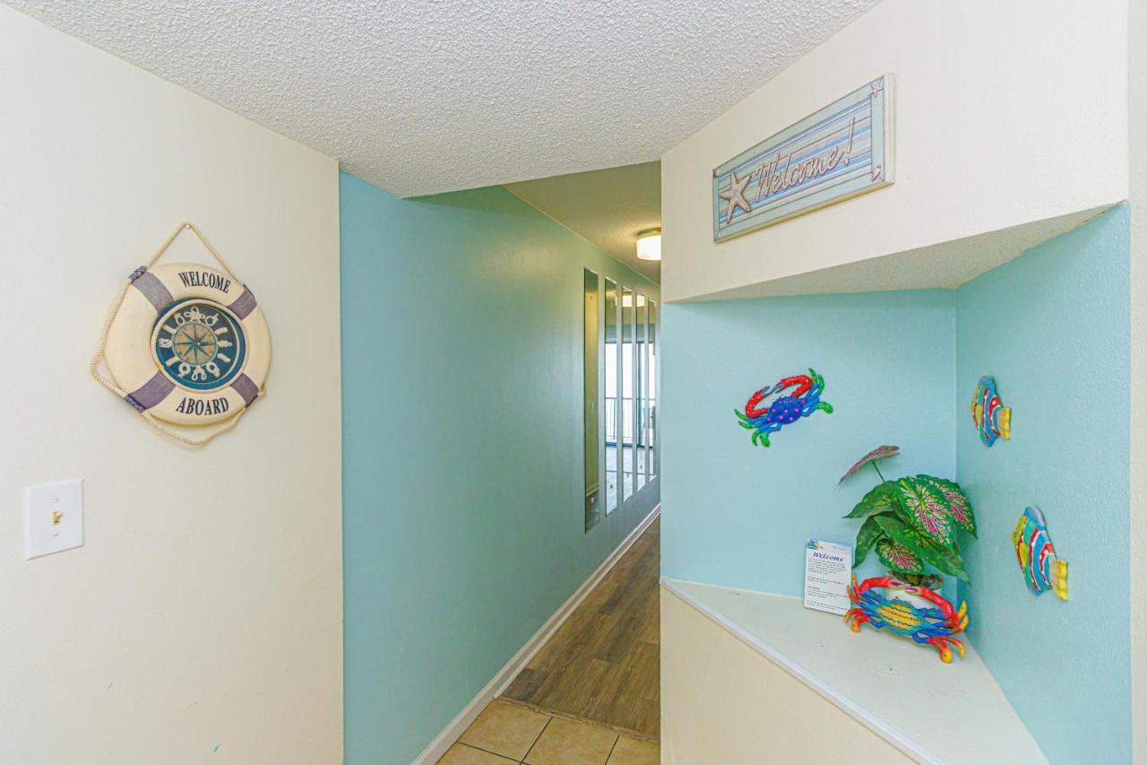 Holiday home Colony Unit 1405 - Beautiful Oceanfront - 1 Bedroom, 1 Bath - Perfect For 6! Myrtle Beach