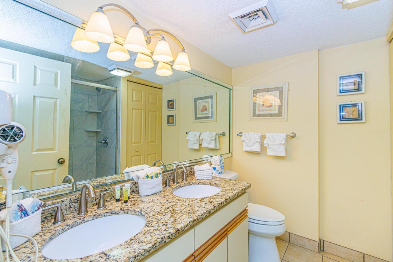 Colony Unit 1405 - Beautiful Oceanfront - 1 Bedroom, 1 Bath - Perfect For 6! Holiday home *