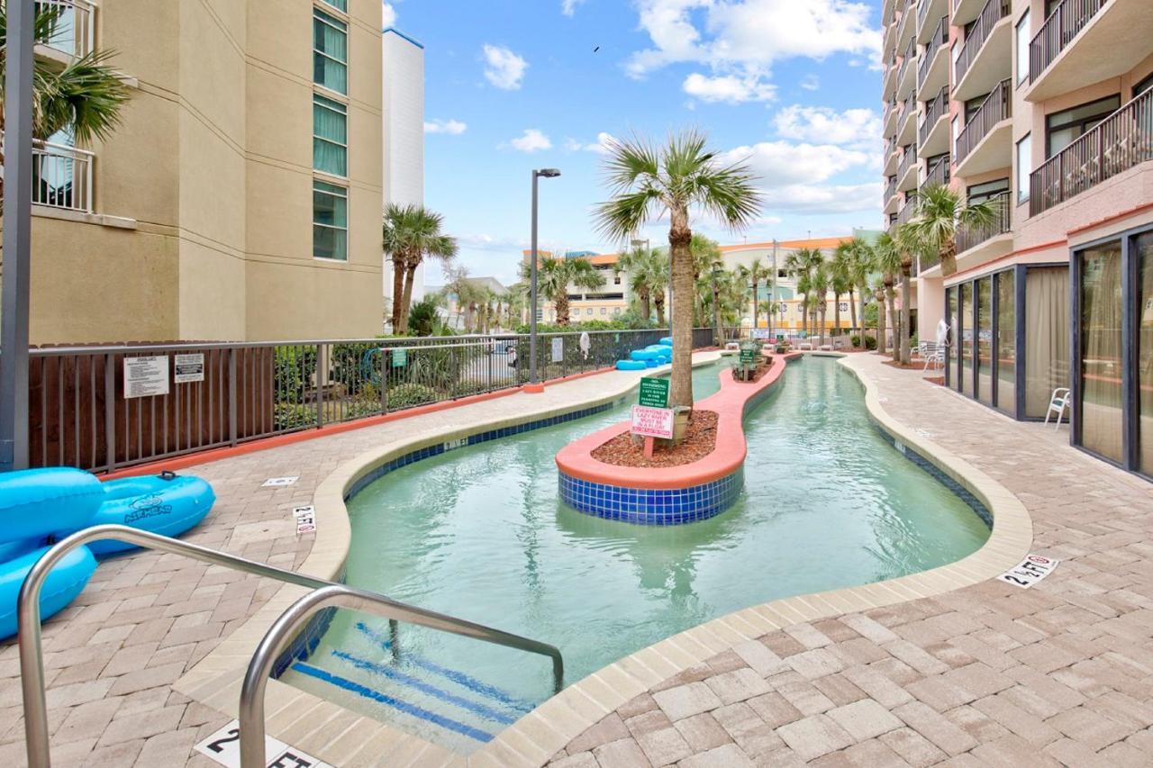 Apartment 1br Oceanfront With Pool & Balcony
