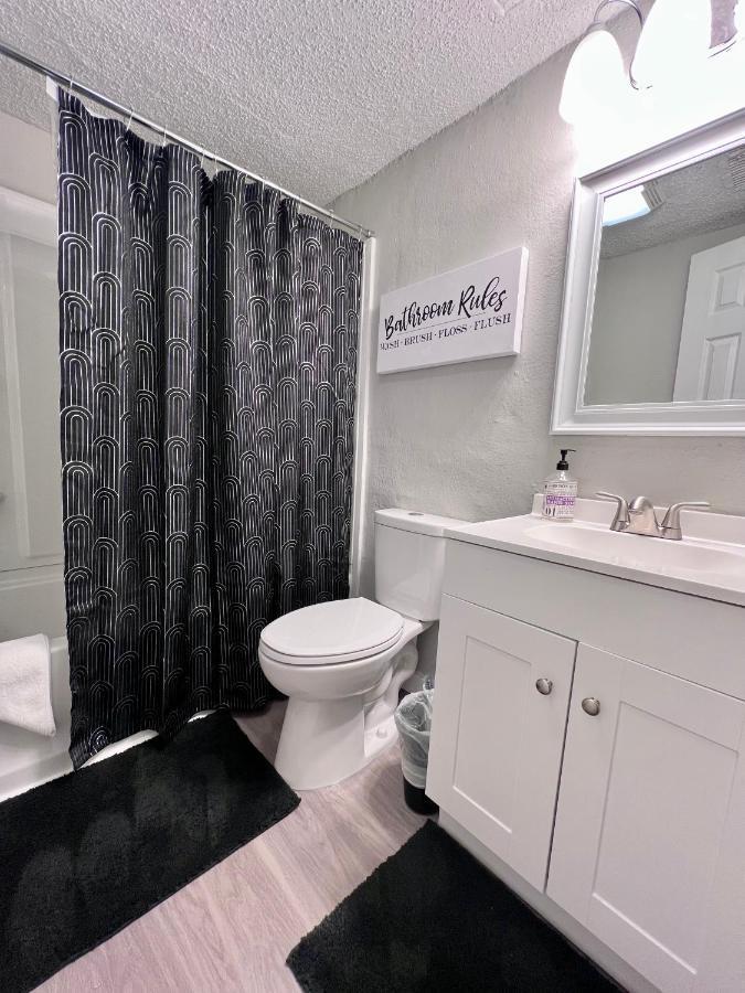 Apartment Short Walk To Beach, Hvac, Fast Wifi - 104 *