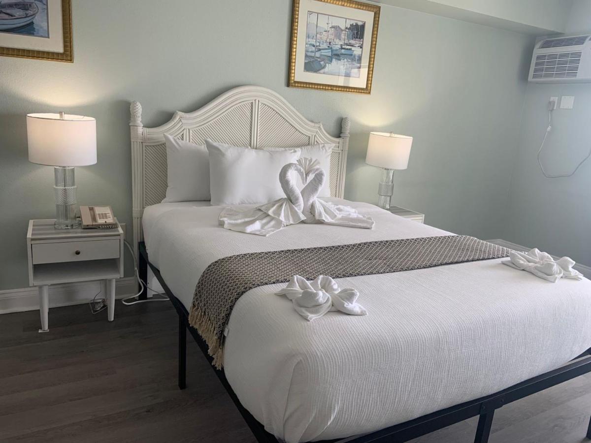 Apartment Oceanfront Studio W Balcony For Weekend Getaway *