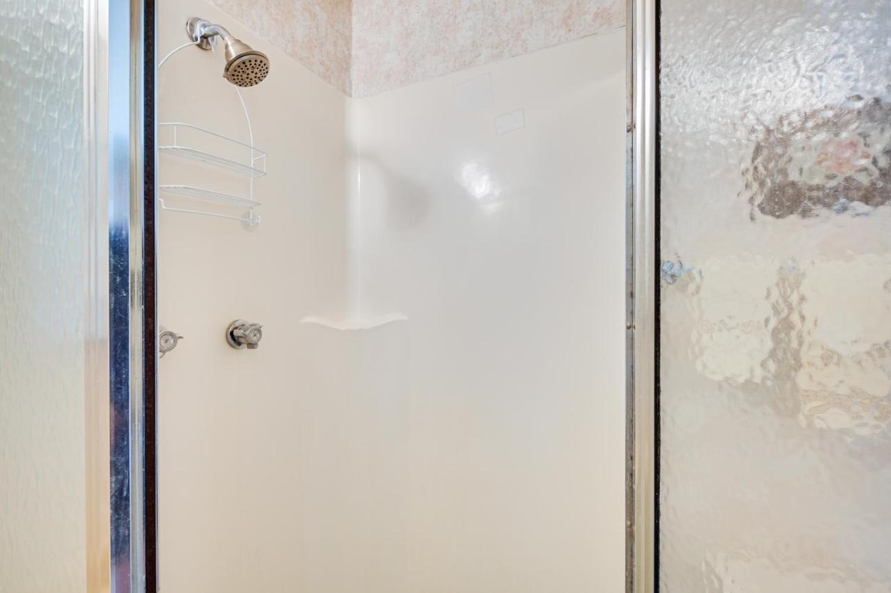Apartment Myrtle Oceanfront With Private Beach! *