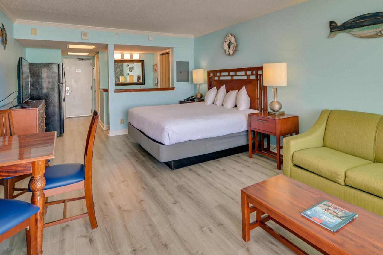 Oceanfront Myrtle Vacation With Pool! Apartment Myrtle Beach