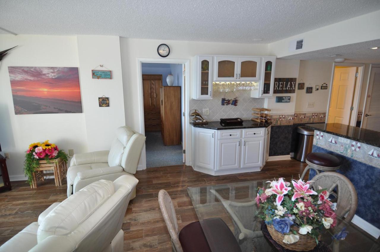 Holiday home Spt603 Springs Towers Oceanfront 3br With Pool *