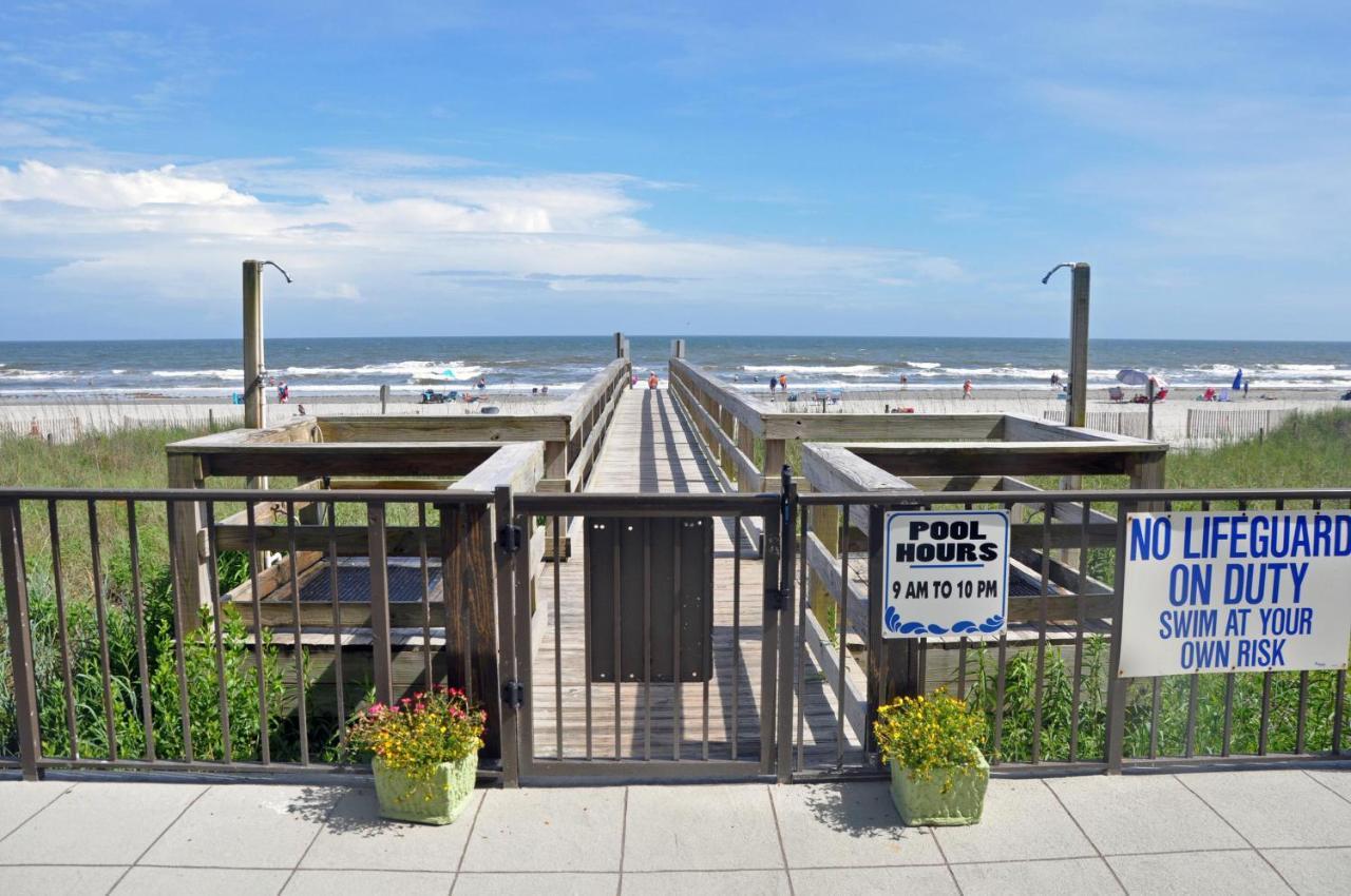 Holiday home Spt603 Springs Towers Oceanfront 3br With Pool