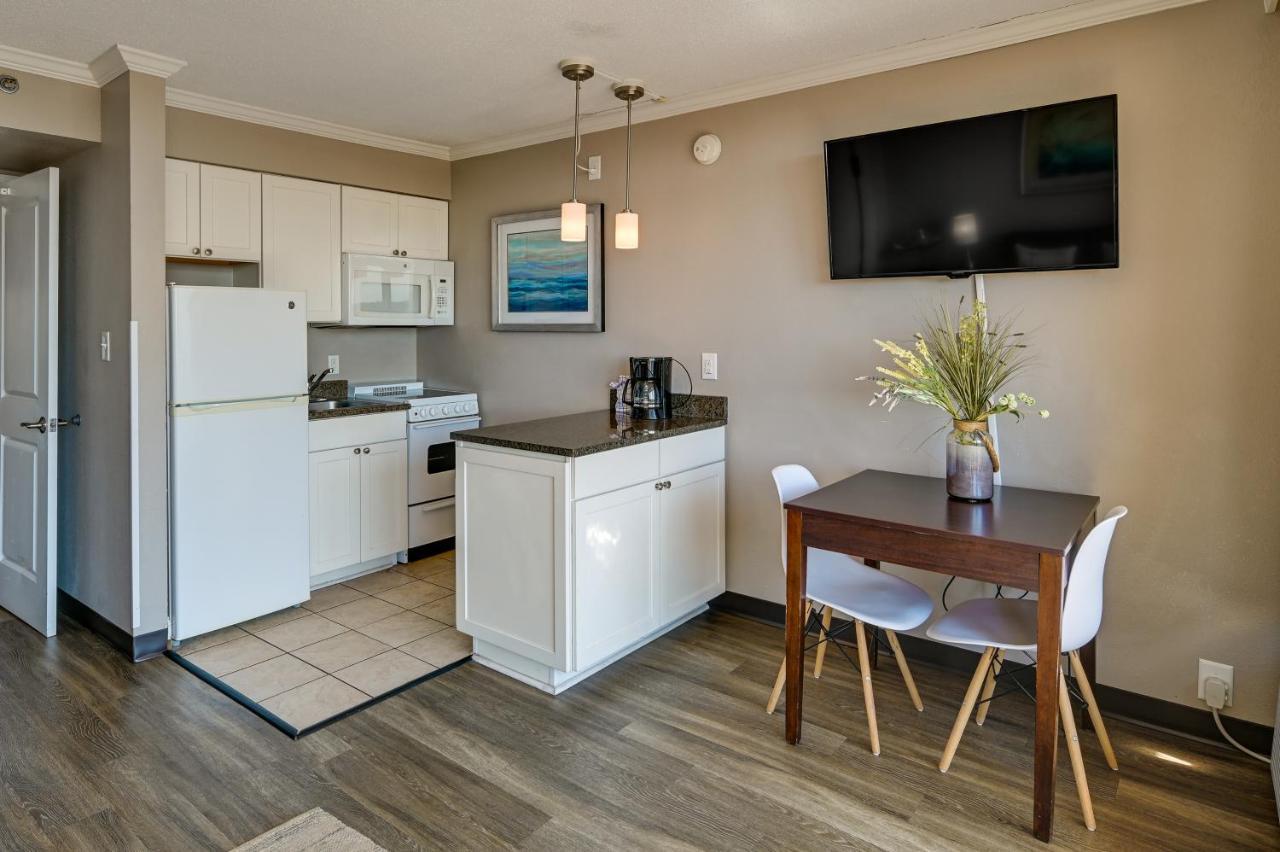 Myrtle With Pool And Access! Apartment