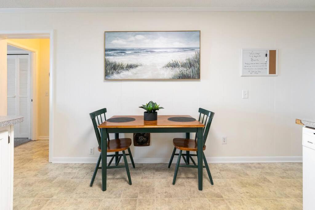 Apartment Great Beach Getaway! Myrtle Beach