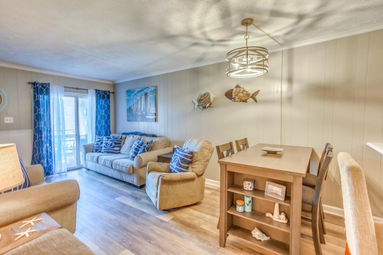 Apartment Myrtle With Pool - Walk To Beach! *