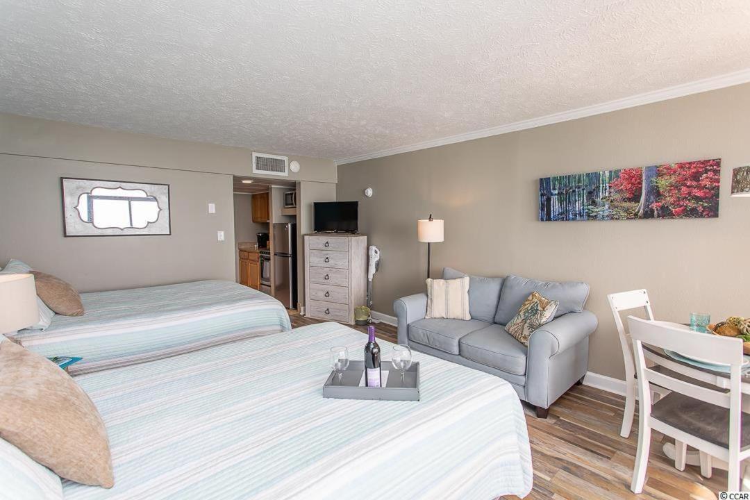 Completely Renovated Double Queen Direct Oceanfront - Ocean Reef 1503 Sleeps 4! Myrtle Beach
