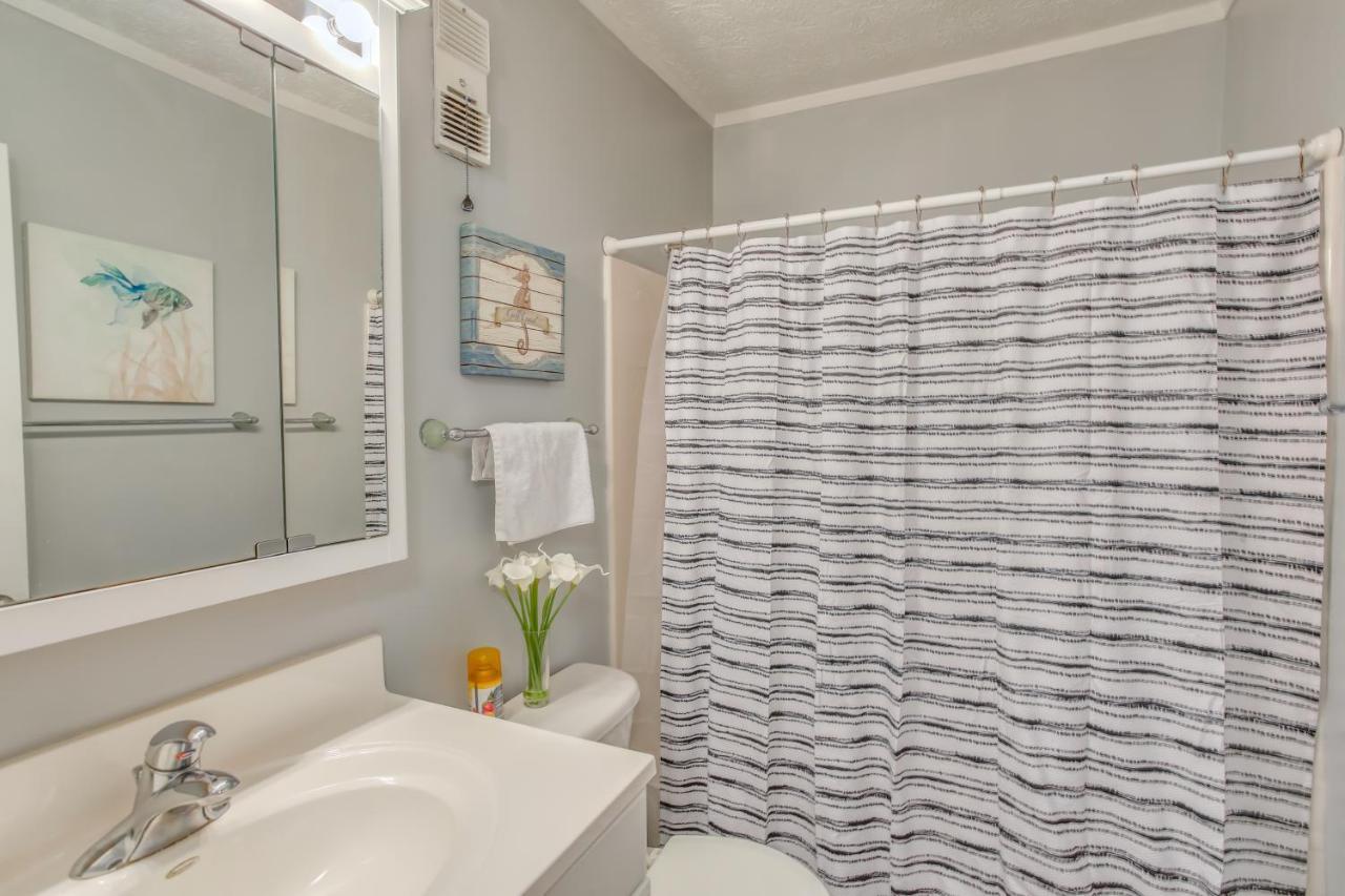 Myrtle With Pool - Walk To Beach! Apartment Myrtle Beach