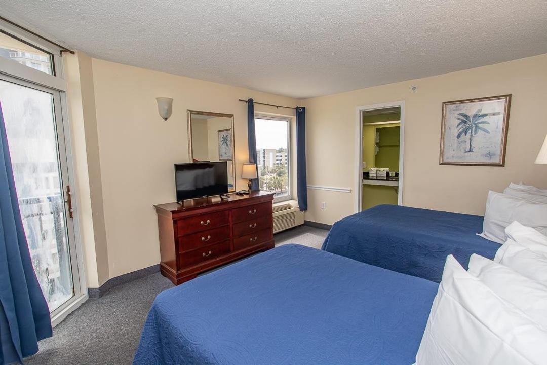 Direct Ocean Front 1 Bedroom 2 Bathrooms Boardwalk Unit 539 Sleeps 8 Holiday home Myrtle Beach