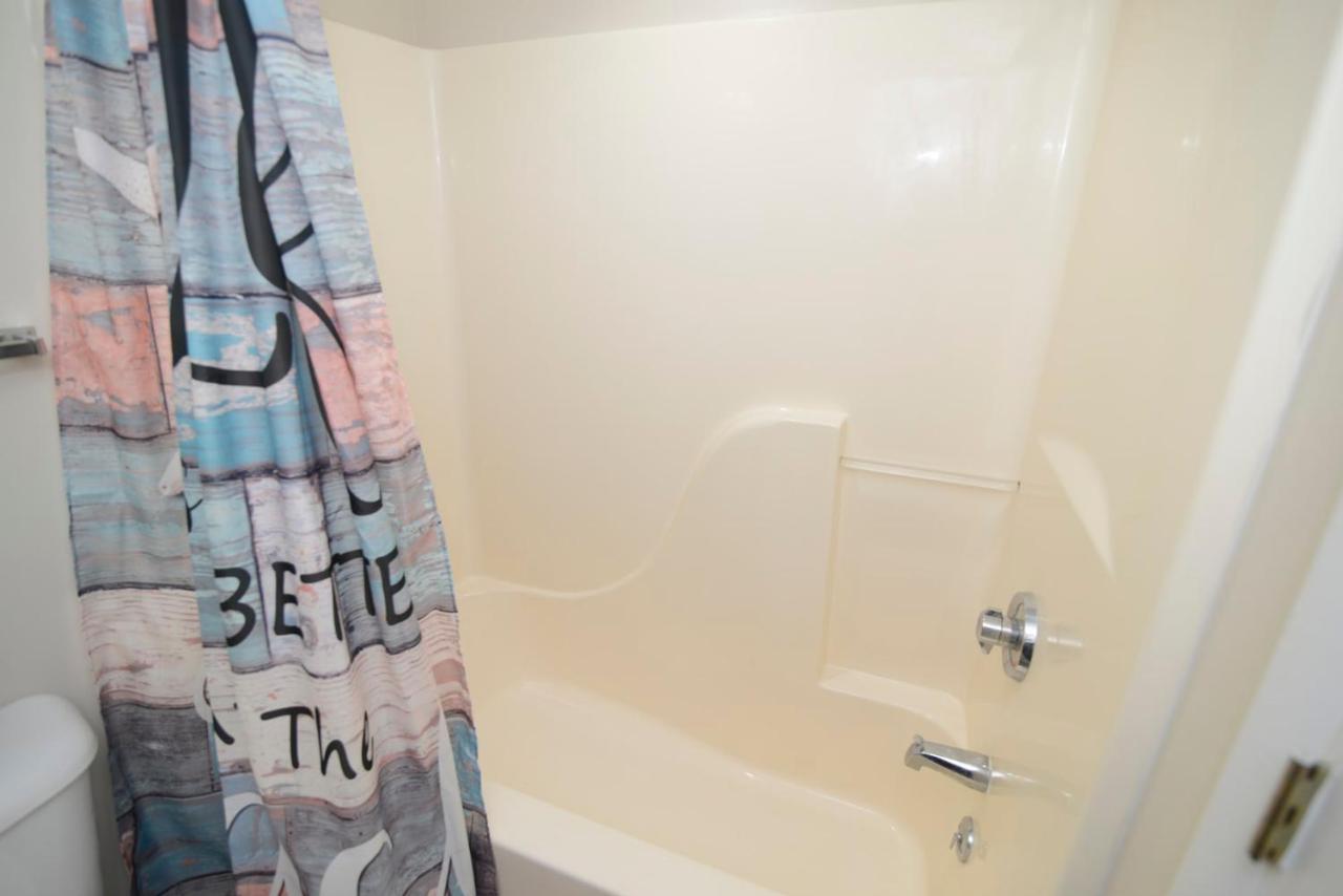 Huge Oceanfront End Unit Location With Pool * Myrtle Beach