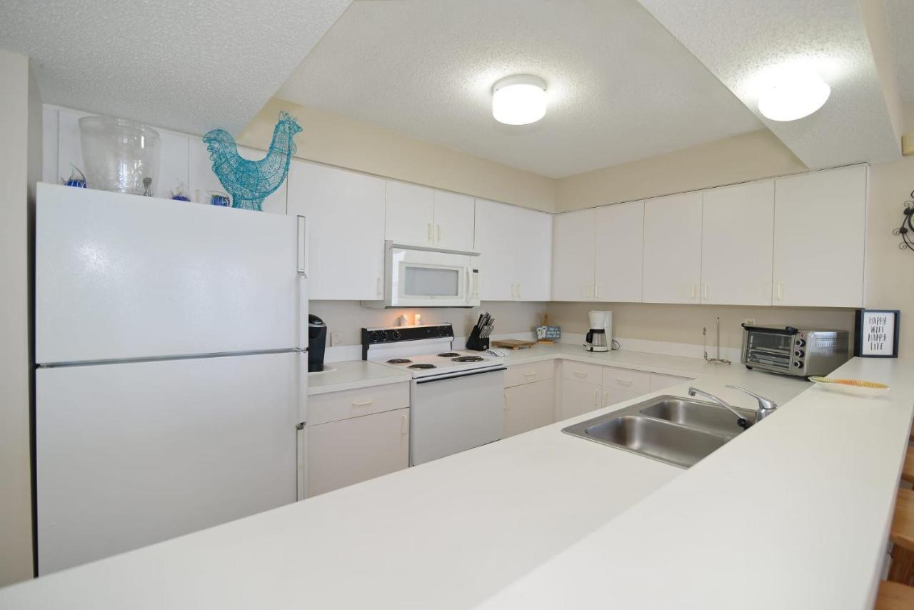 Huge Oceanfront End Unit Location With Pool * Myrtle Beach