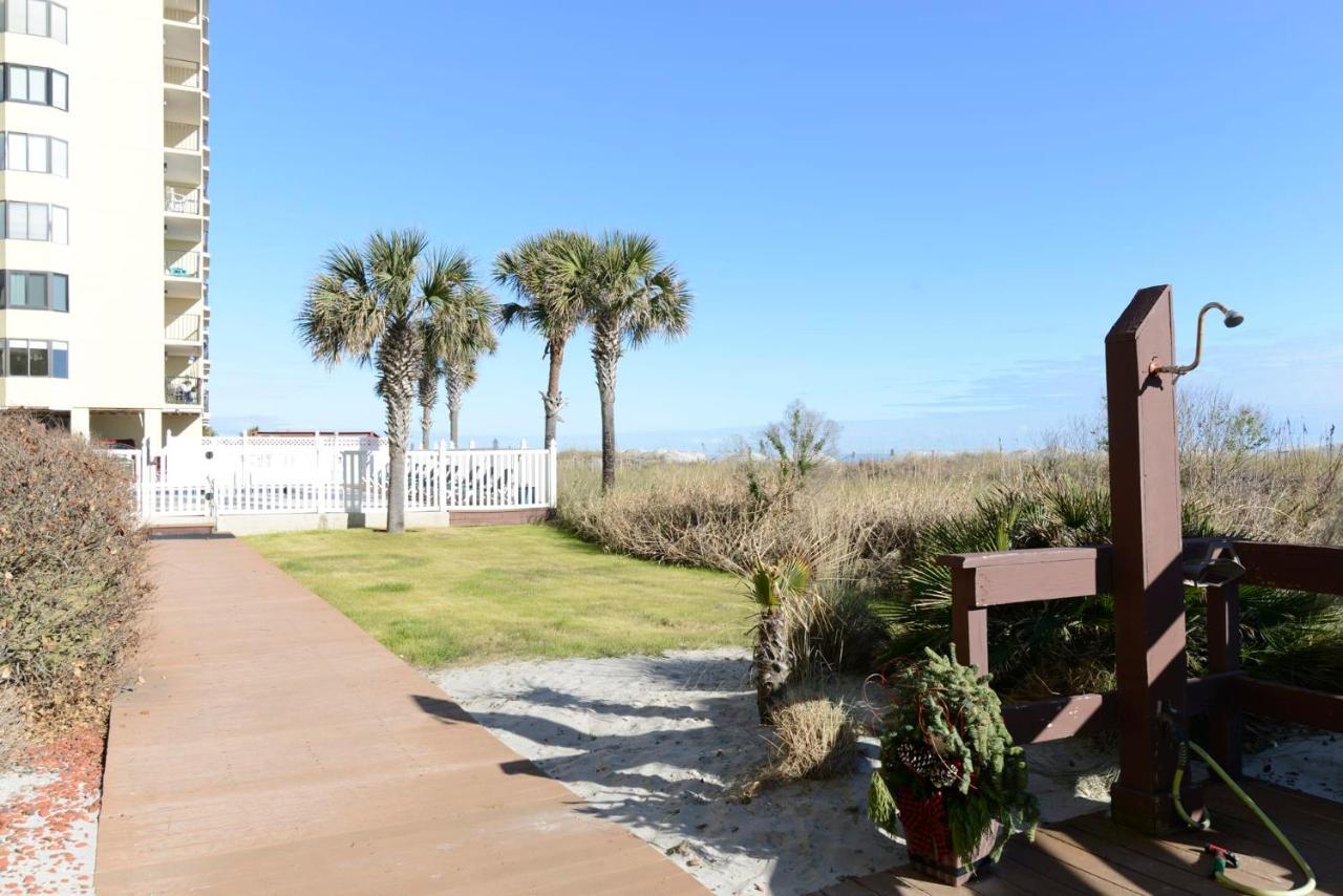 Holiday home Huge Oceanfront End Unit Location With Pool Myrtle Beach