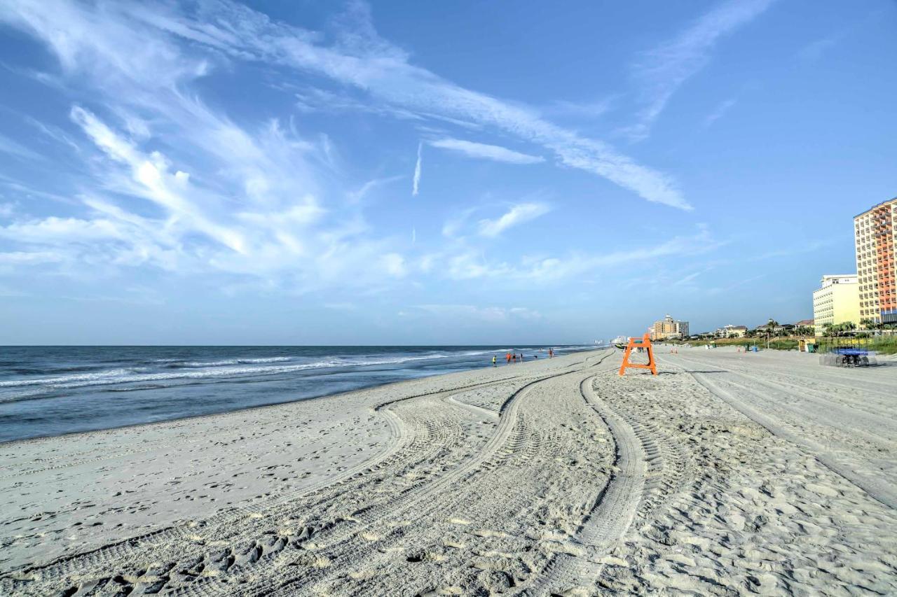 With Ocean View And Myrtle Access Apartment
