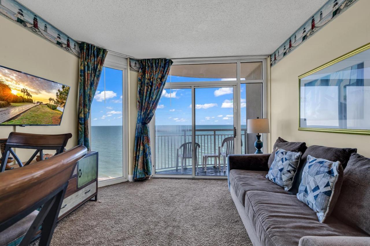 Apartment Stunning Oceanfront In *
