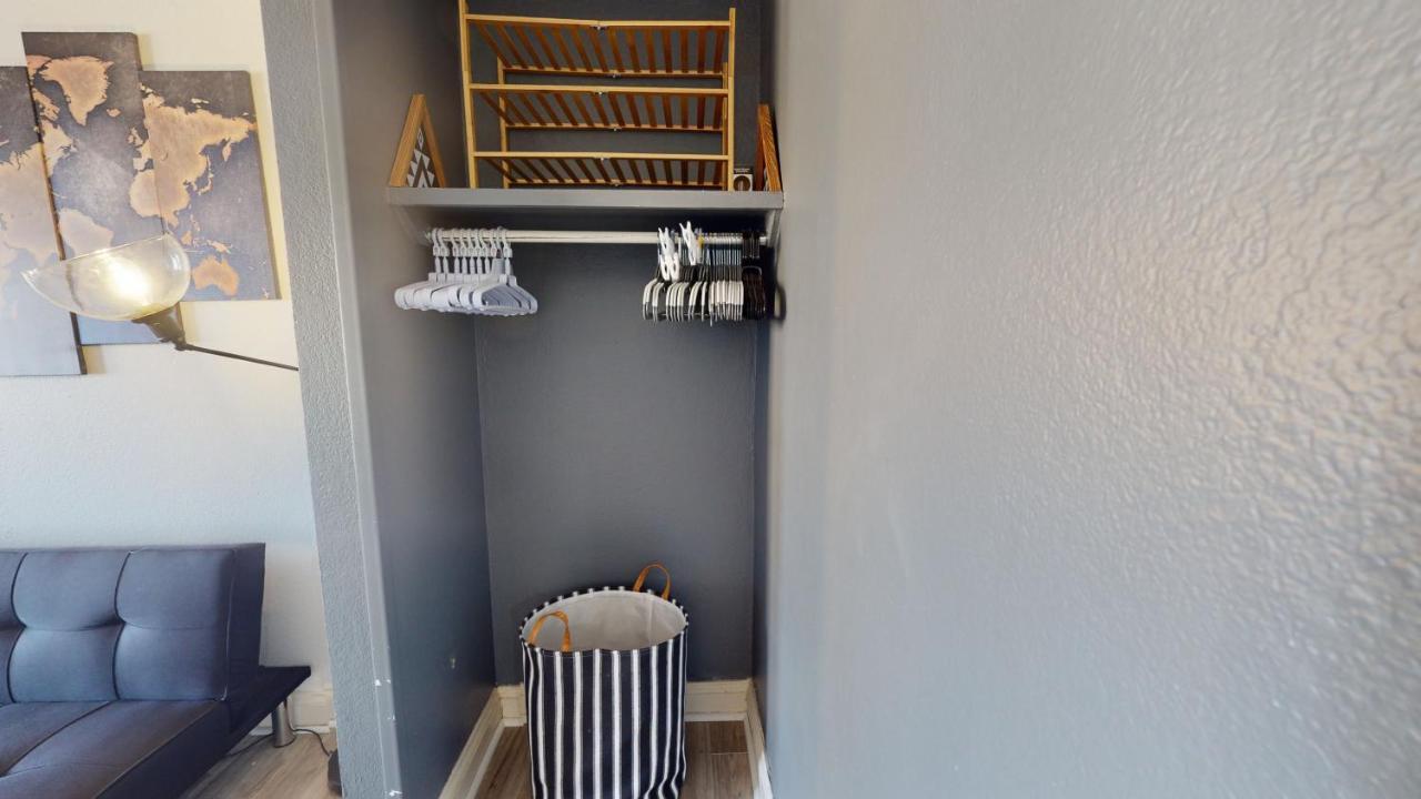 Upscale And Modern Ocean View Queen Suite!- Sea Mist 50707 Holiday home