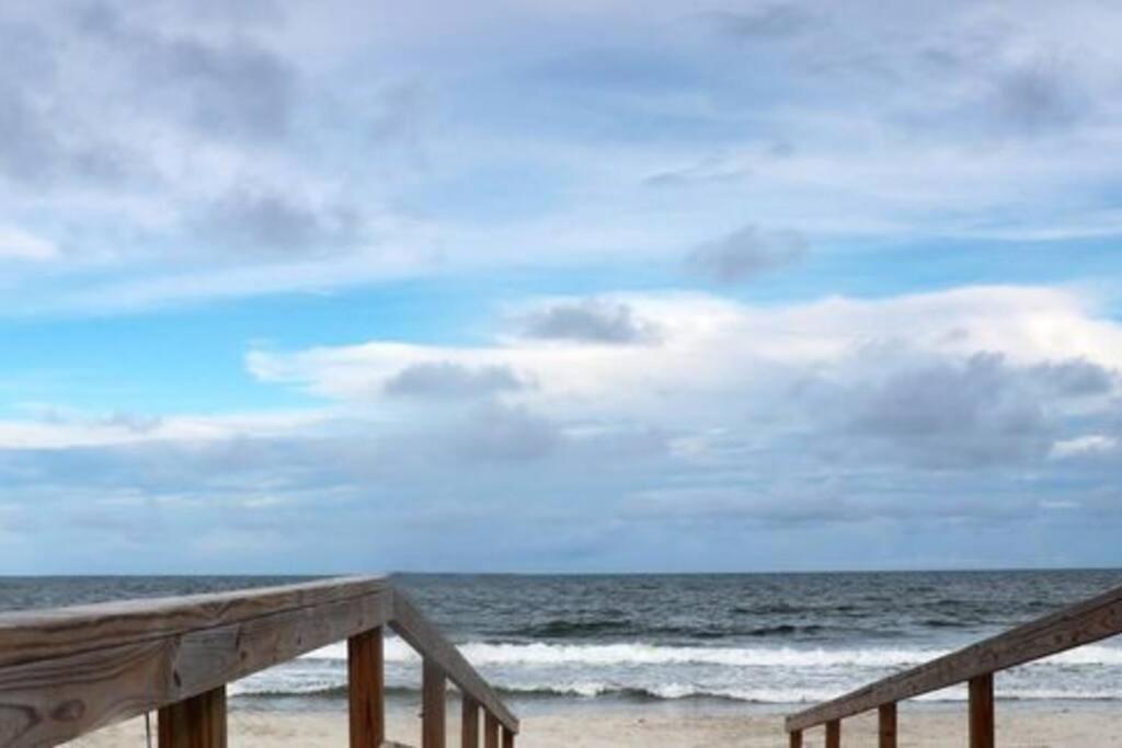 Mint Mermaid/walk 2 Beach/pets Ok/golf Cart Option Apartment