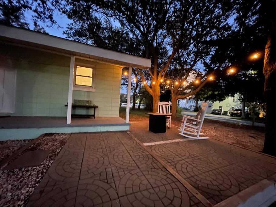 Mint Mermaid/walk 2 Beach/pets Ok/golf Cart Option Apartment Myrtle Beach