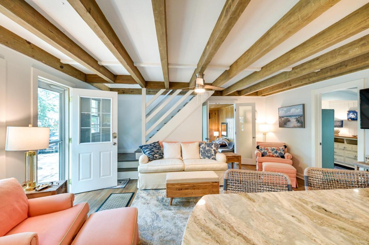 Chic Historic Myrtle Steps To Holiday home *